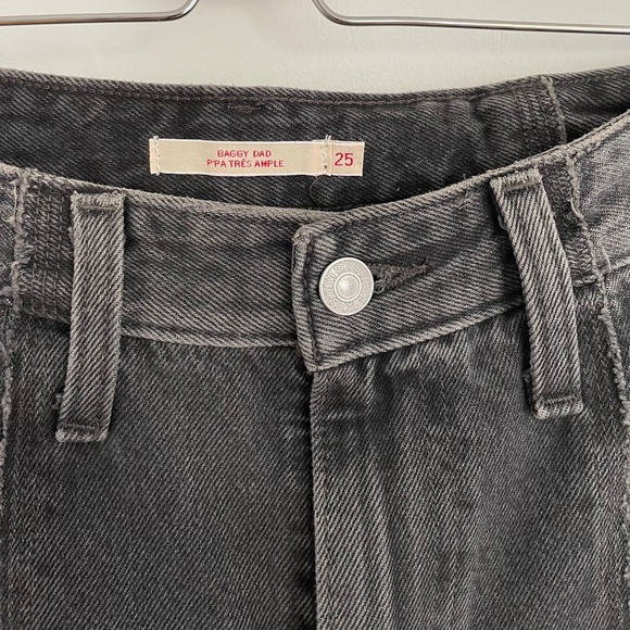Levi’s Baggy Dad Jeans - Picture 6 of 9